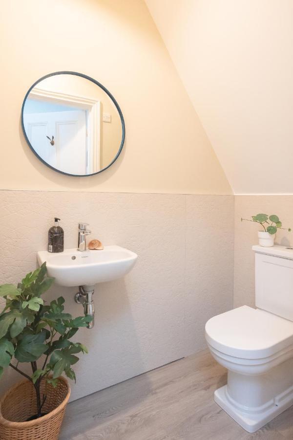 Spacious 3Br Victorian Cheltenham Loft Flat In Cotswolds - Free Parkingアパートメント エクステリア 写真
